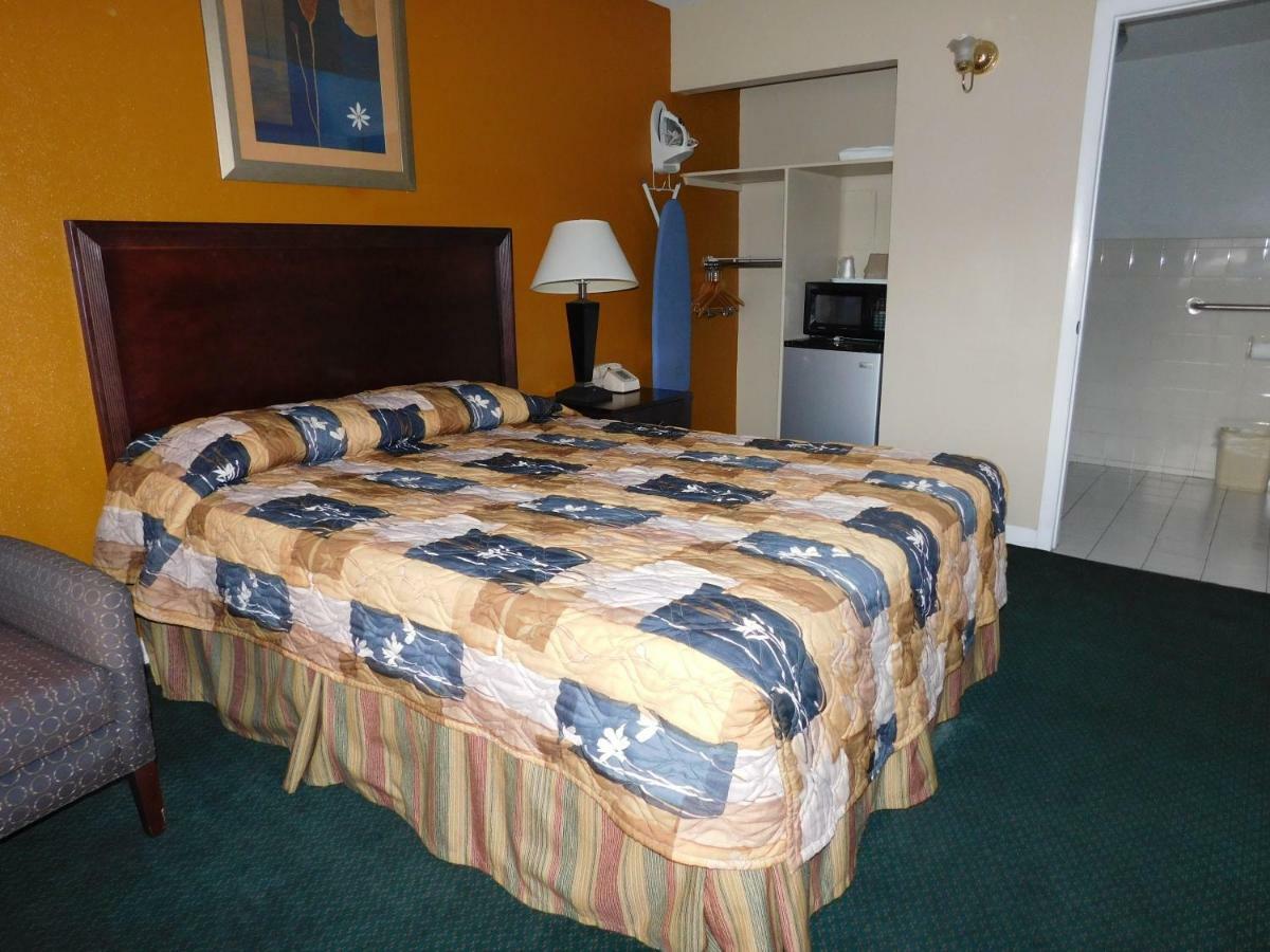 University Inn Downtown Tampa Buitenkant foto