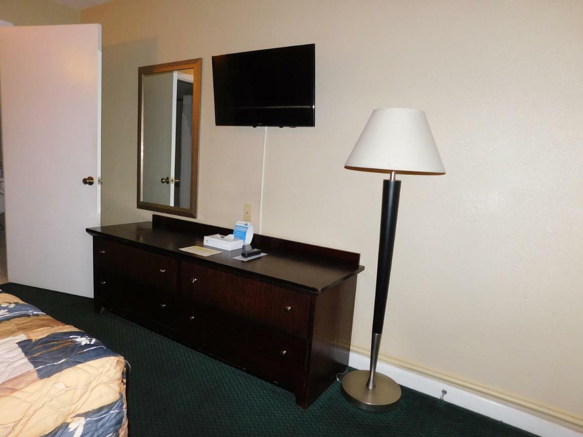 University Inn Downtown Tampa Buitenkant foto